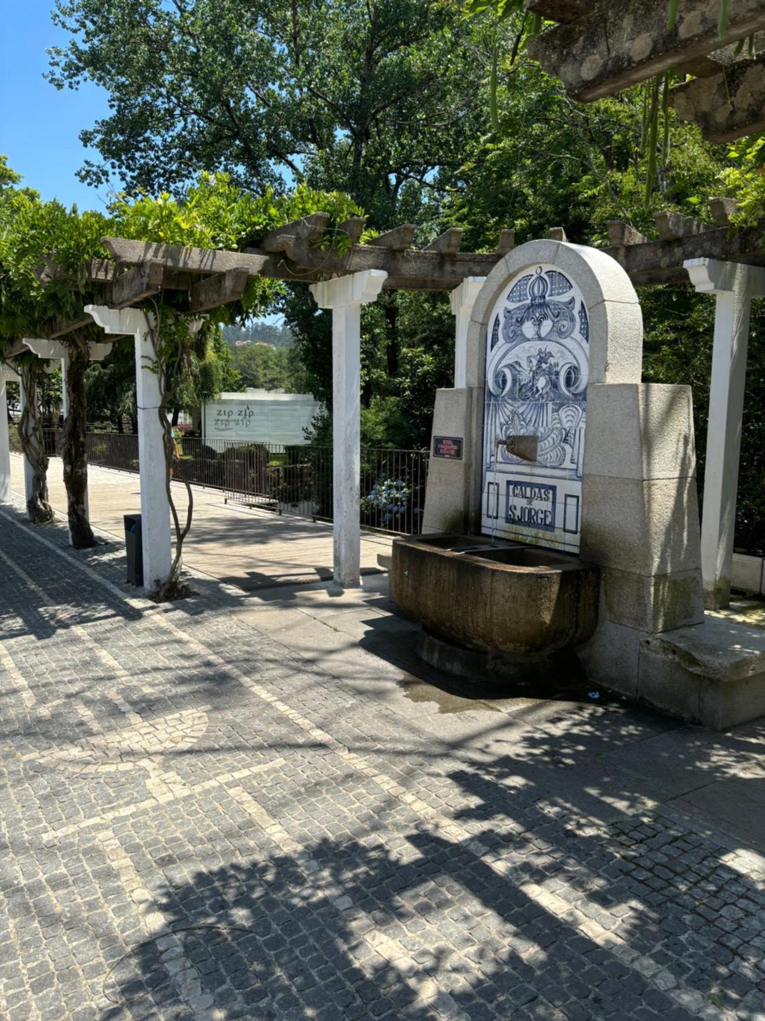 Aconchego * Caldas de Sao Jorge